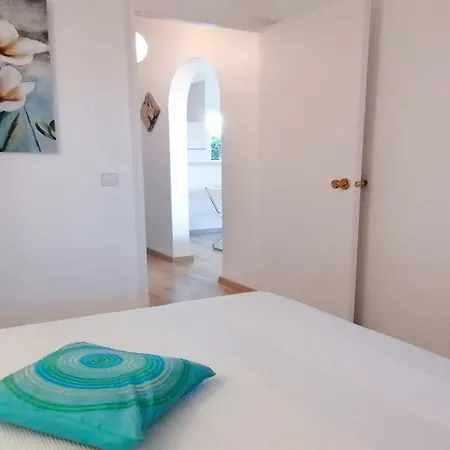 Appartement Vacay Ibiza, Piscina Y Relax! En La Costa Brava, L'escala! *
