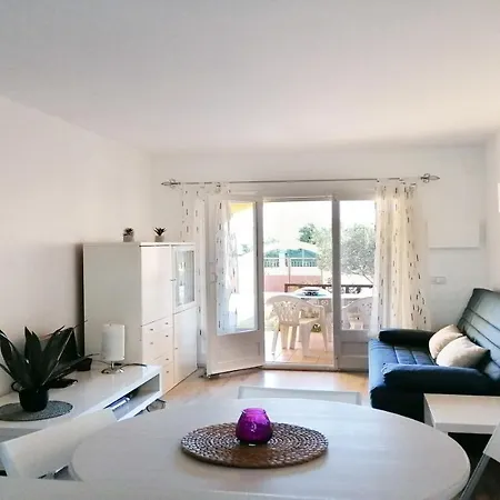 Vacay Ibiza, Piscina Y Relax! En La Costa Brava, L'escala! Appartement