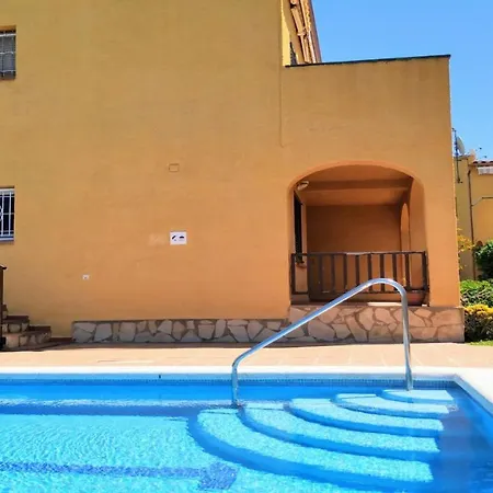 Vacay Ibiza, Piscina Y Relax! En La Costa Brava, L'escala! L' Escala