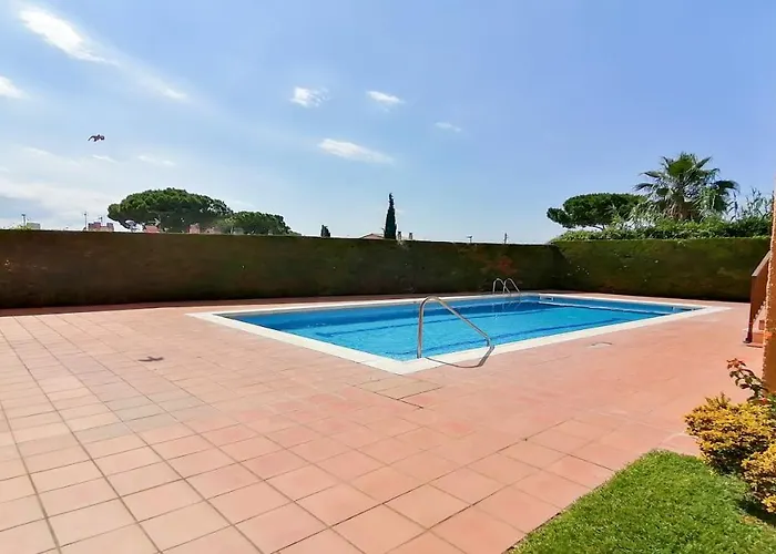 Vacay Ibiza, Piscina Y Relax! En La Costa Brava, L'escala! *